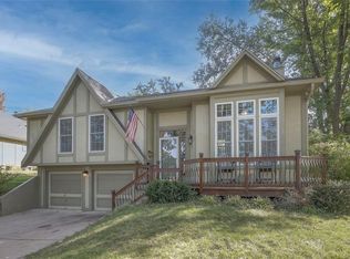4711 Monrovia St, Shawnee, KS 66216