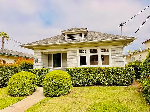 21 E Arrellaga St #A