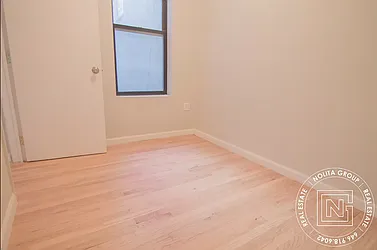 Rented by Nolita Group