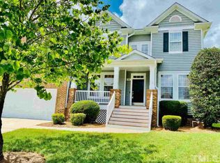 705 Rushing Falls Pl, Fuquay Varina, NC 27526