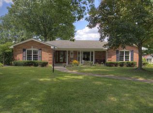 3 Cambridge Dr, Fort Mitchell, KY 41017