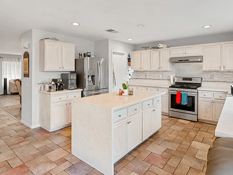 2596 Cedar Grove Ct — Photo 13
