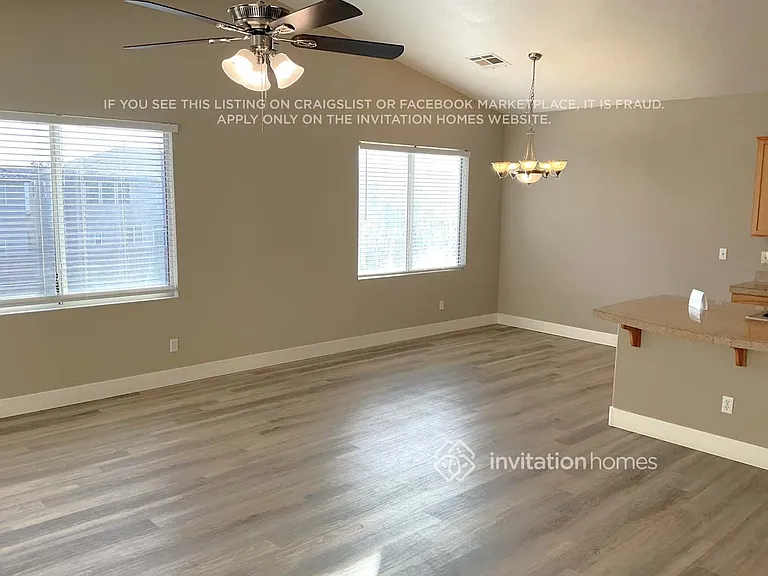 9113 Blue Raven Ave — Photo 3
