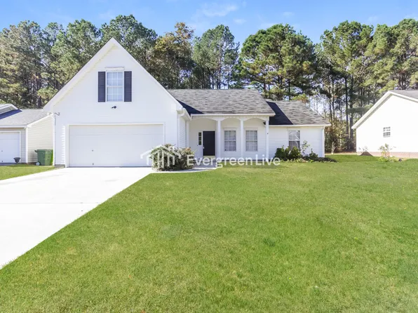 240 Turning Leaf Dr, Hopkins, SC 29061