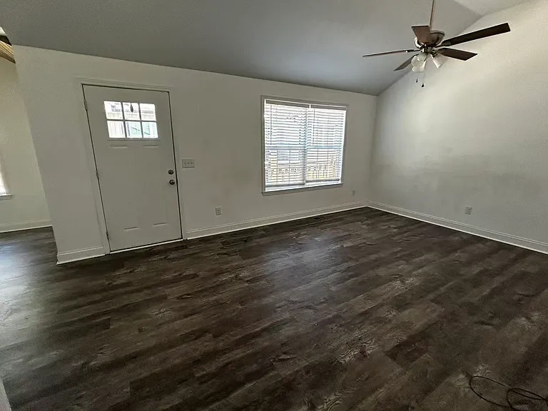 1804 Wendell St #B — Photo 4
