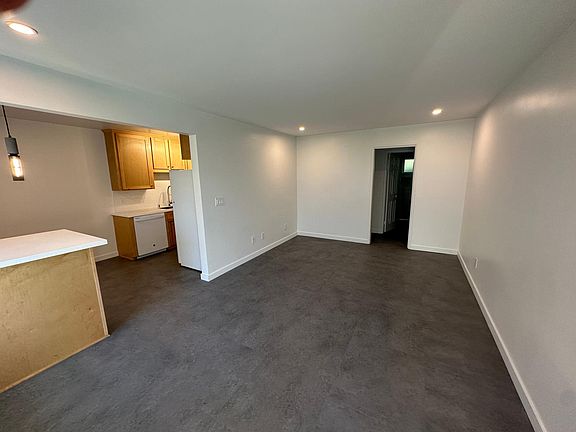4th image of 3801 Centre St APT B