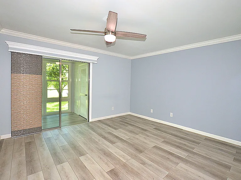 50 Woodland Dr #207 — Photo 13