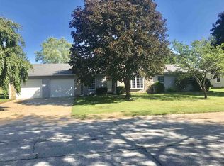 712 Salem Dr, Kokomo, IN 46902