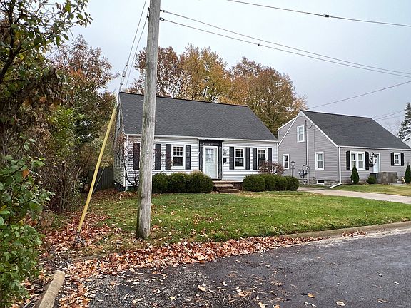 3rd image of 607 Ridge St