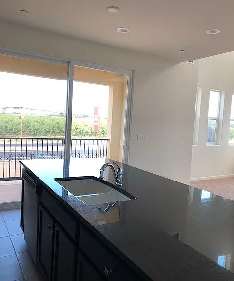 4362 Strathmore Pl — Photo 4