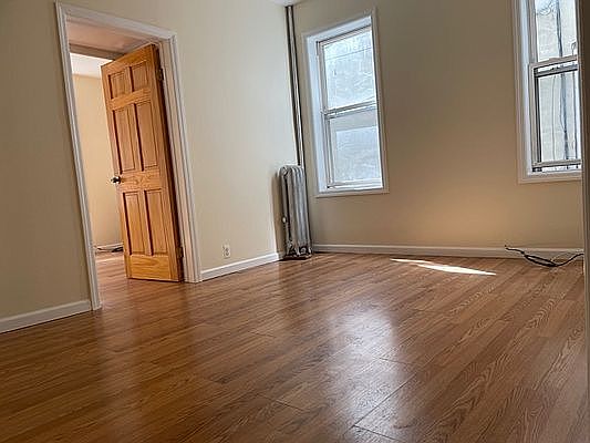 1st image of 23-09 Steinway St #1B