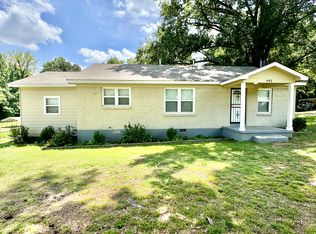 945 Craft Rd, Memphis, TN 38116