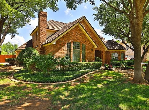 2nd image of 6457 Bay Hill Dr