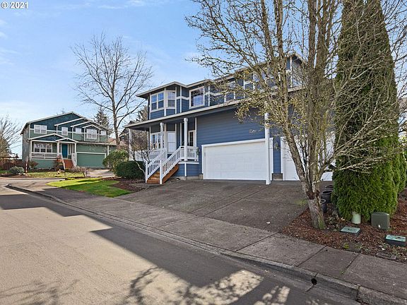 3rd image of 12220 SW Whistlers Ln