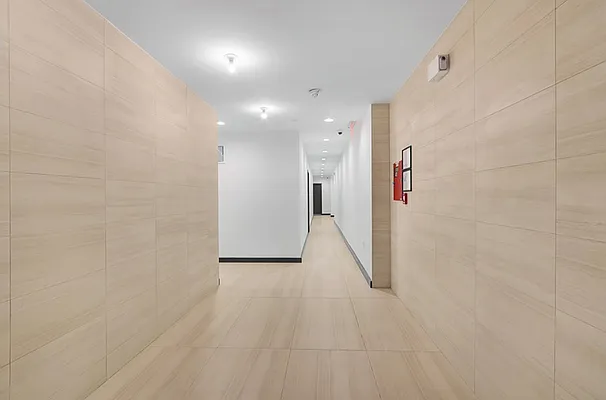 Rented by REZI | media 6