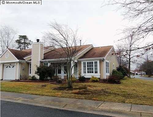 1st image of 996 Buckingham Drive #B