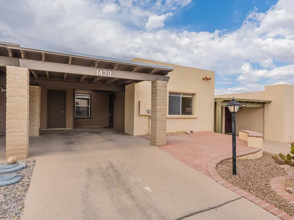 1430 W Camino Lucientes, Green Valley, AZ 85622