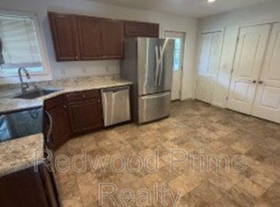 2321 Smoke Dr #B-2, Hollidaysburg, PA 16648