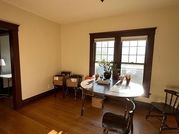 2nd image of 1307 Granger Ave
