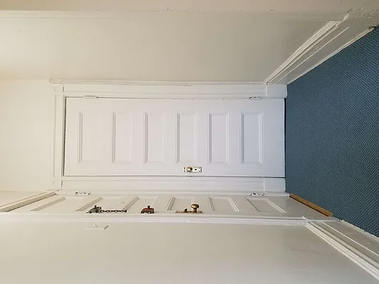 Rented by TMT Realty Group | media 9