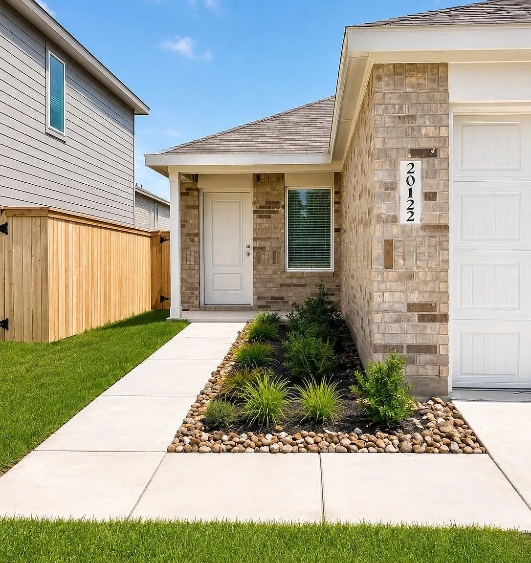 3 bed, 2.0 bath, 1461 sqft, $1,795 — Photo 1