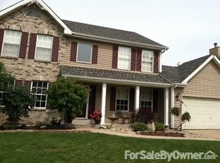 923 Zohner Ct, Florissant, MO 63031