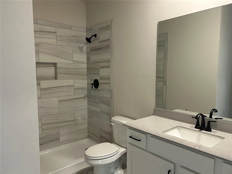 4265 Trinity Oaks Trl — Photo 11