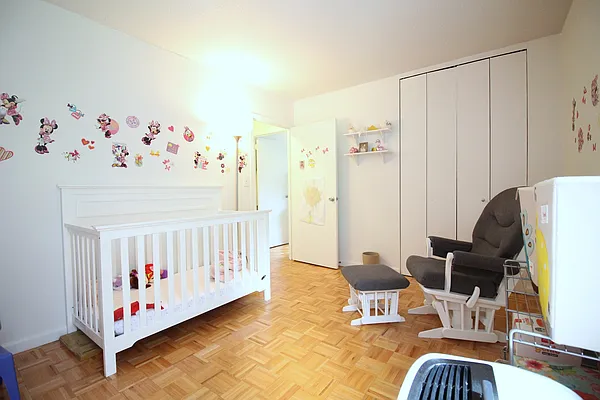 Rented by Corcoran | media 21