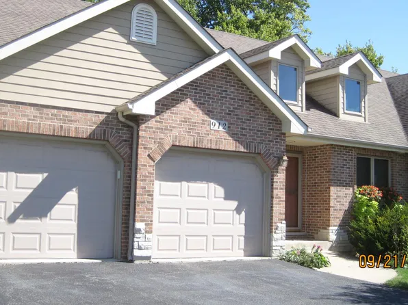 912 Fawn Ridge Ct, Yorkville, IL 60560