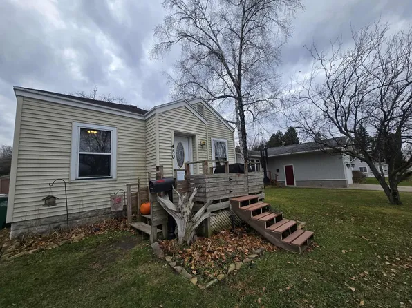 450 Plover St, Wisconsin Rapids, WI 54494