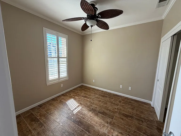 485 Cicada Ct — Photo 22