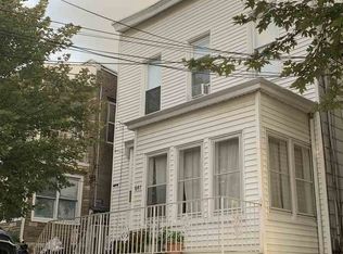 641 38th St, Union City, NJ 07087
