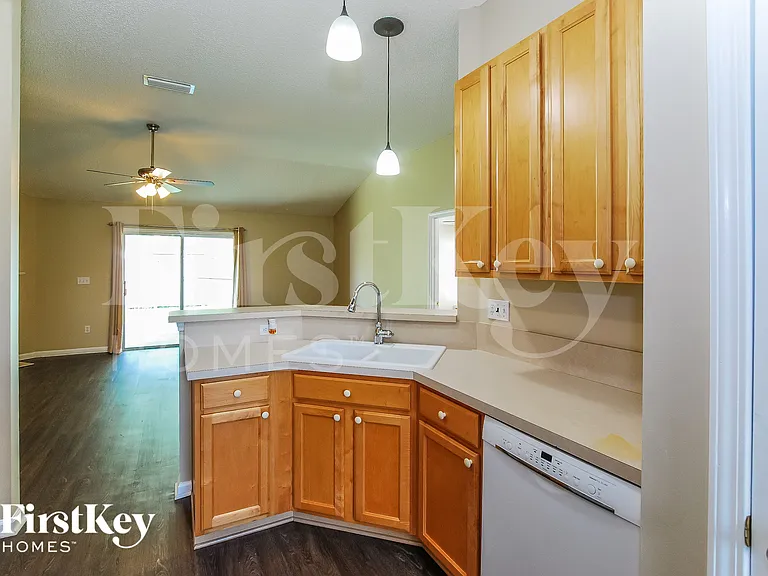 4013 White Bark Plantation Dr — Photo 7