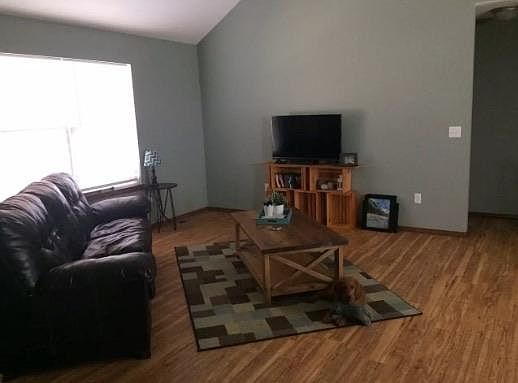 Great Room with vaulted ceiling