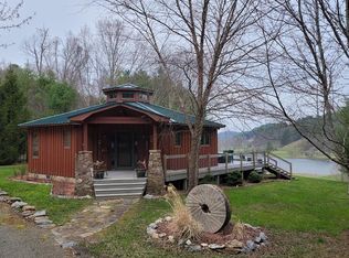 128 Newview Ln, Independence, VA 24348