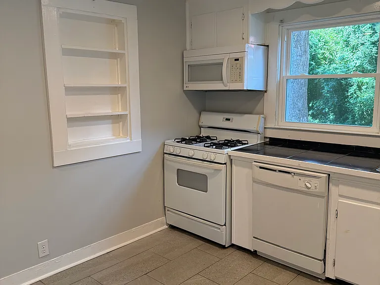 5804 State Park Rd — Photo 3