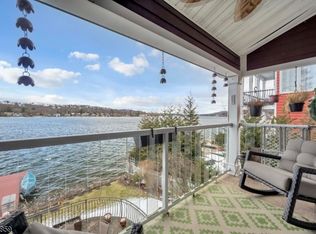 16 Maple Pkwy, Sparta, NJ 07871