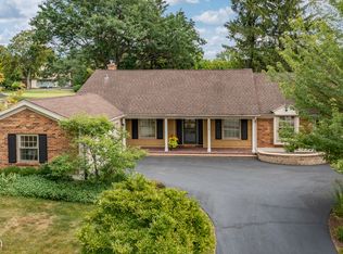 1408 Royal Saint George Dr, Naperville, IL 60563