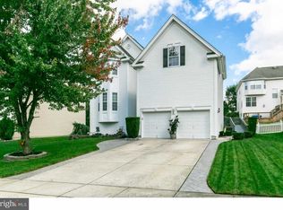 18 Liberty Trl, Delran, NJ 08075