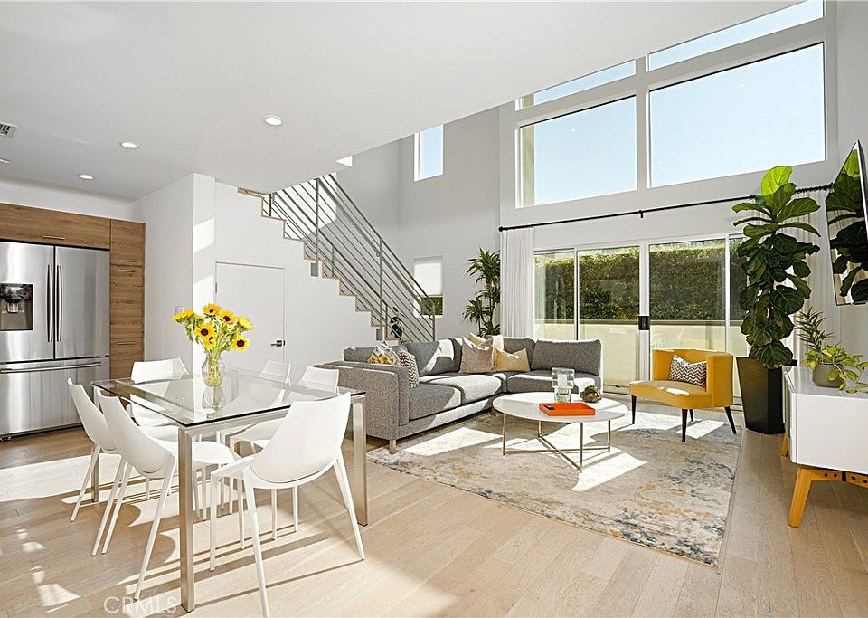 1st image of 5409 W Wilshire Vista Ln