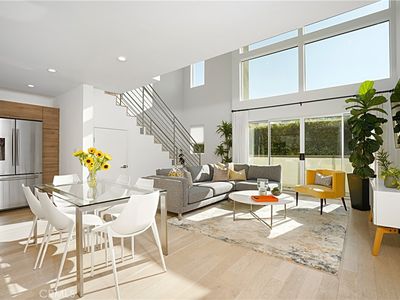 5409 W Wilshire Vista Ln, Los Angeles, CA, 90019