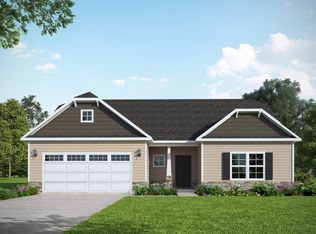 6832 Running Fox Rd, Hope Mills, NC 28348