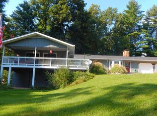 53 High Poplar Dr, Hayesville, NC 28904