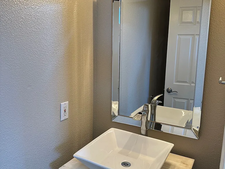 3028 Luedke Pl — Photo 10