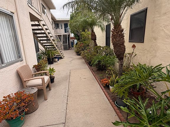 3rd image of 4443 Campus Ave APT 3