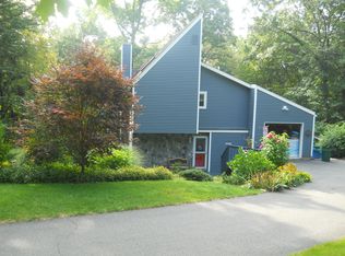 20 Forest Dr, Newton, NJ 07860