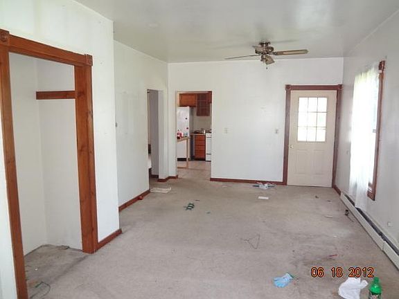 5th image of 171 N Main St
