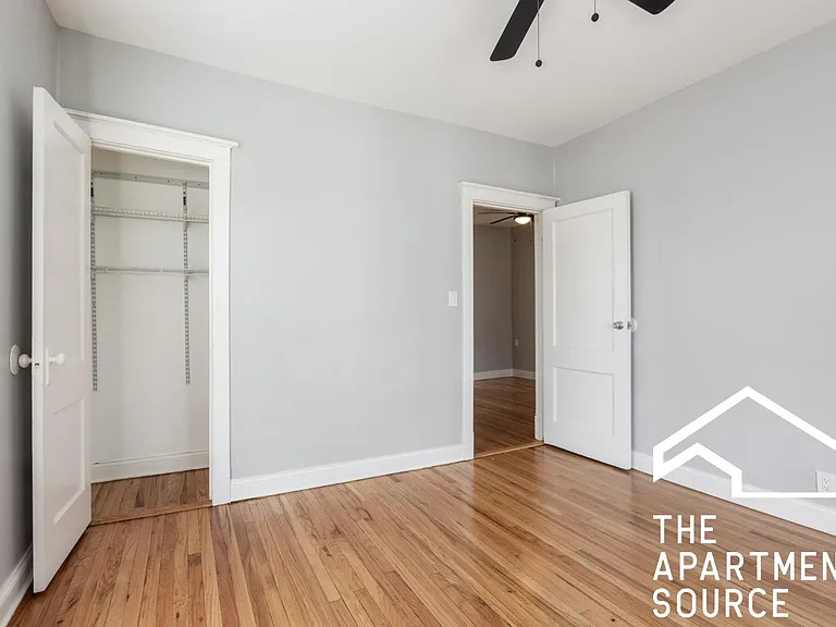 1251 W Rosemont Ave #3F — Photo 8