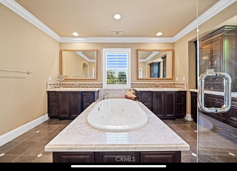 19668 Three Oaks Ln — Photo 6