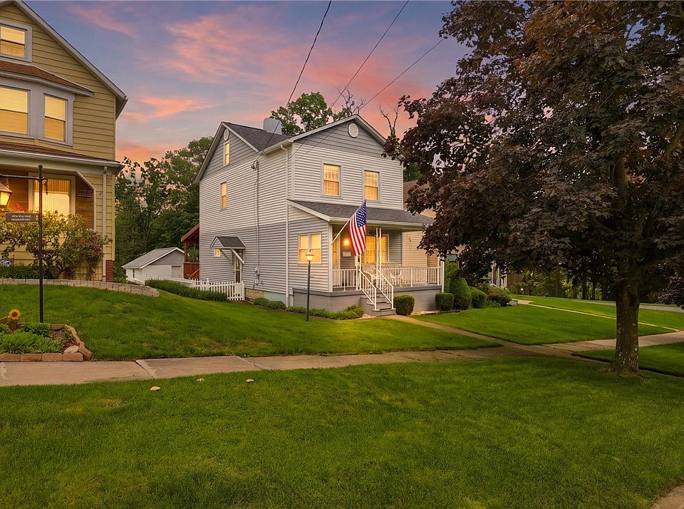 1st image of 102 King St